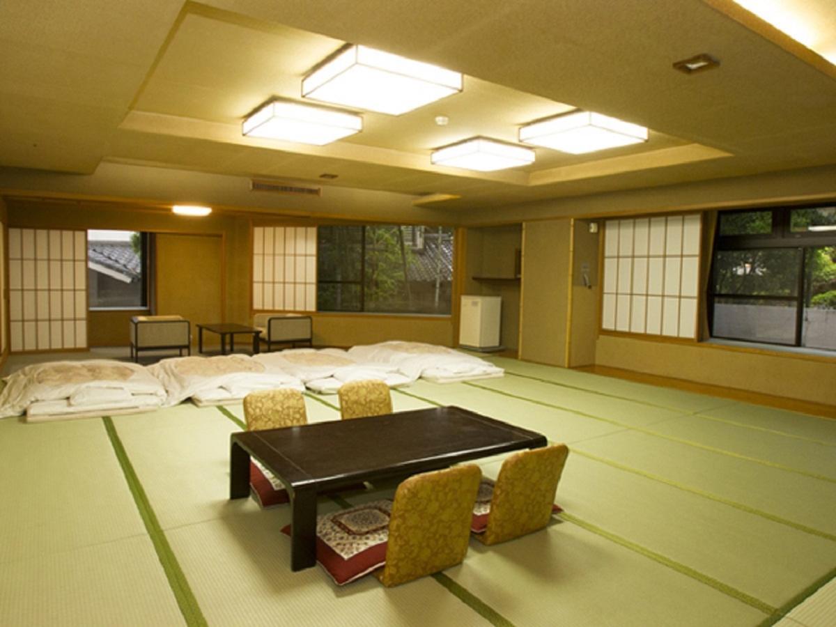 ホテル 伊豆長岡金城館 伊豆の国市 エクステリア 写真
